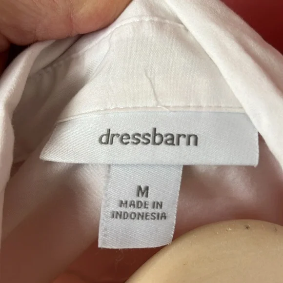 Like new Dressbarn white button down collared shirt - Picture 9 of 13